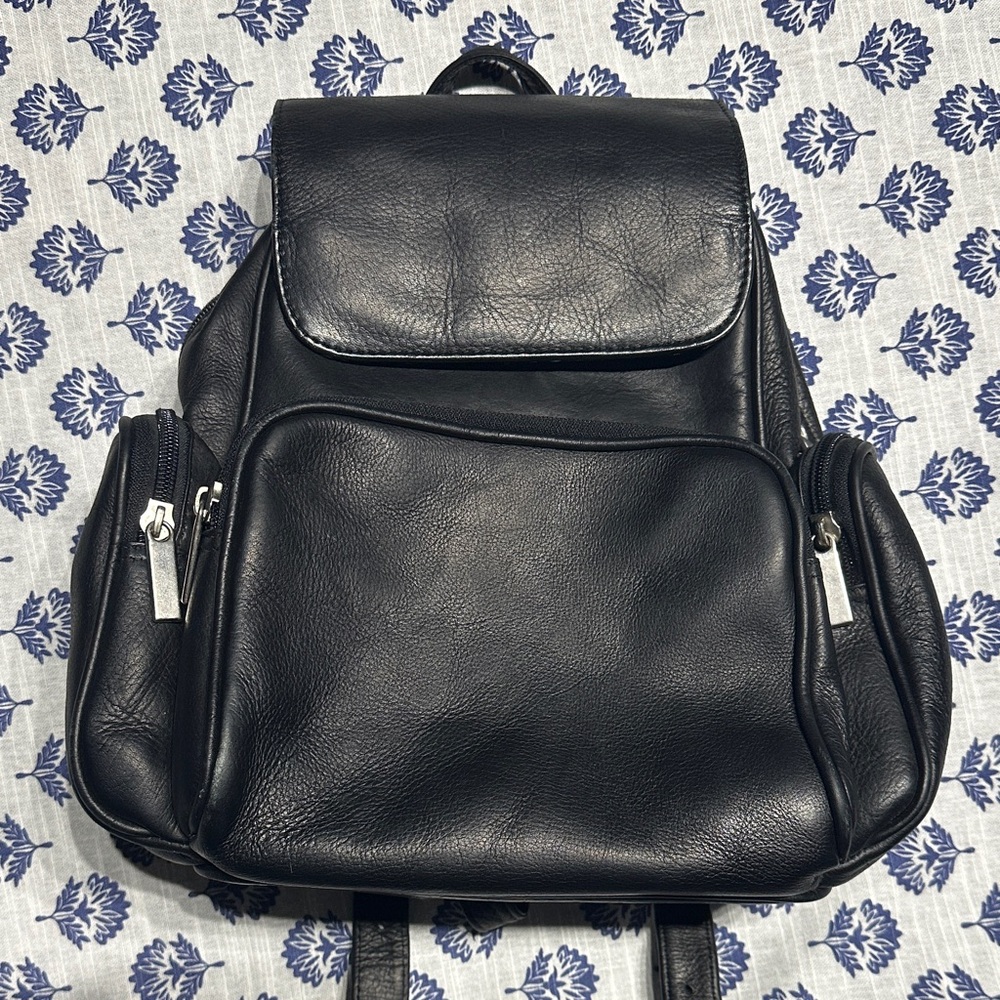 Wilsons Leather Black Leather Backpack